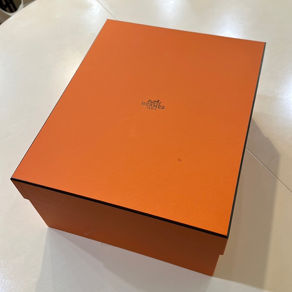 Hermes box